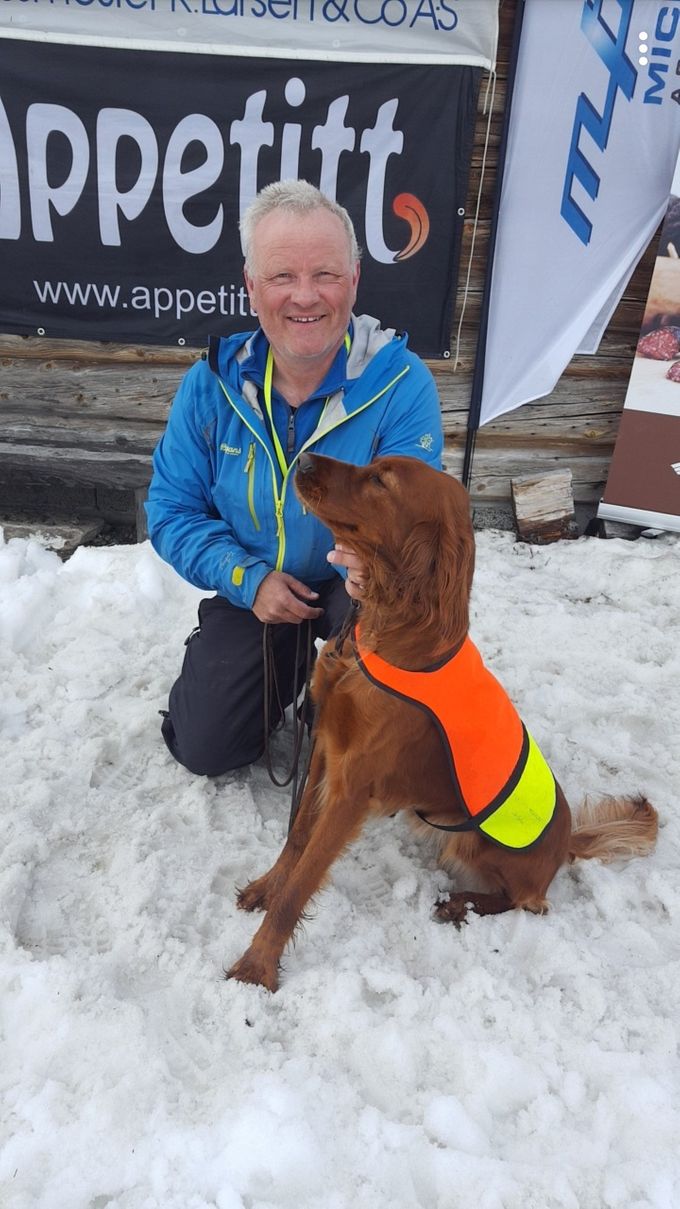 Tutta 1AK og 2AK i Storlidalen april 2018 vinner av Nappes vandrepris for beste AK hund samlet gjennom helga.